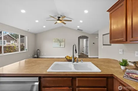 20022 98th Avenue E Graham WA 98338