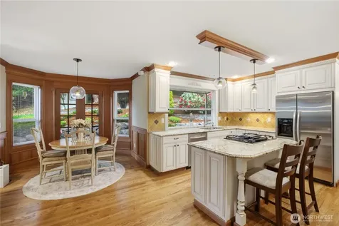 15430 SE 67th Place Bellevue WA 98006