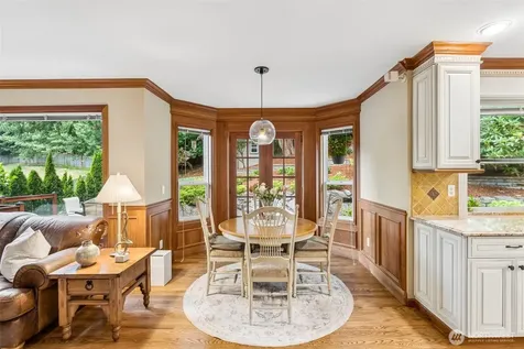 15430 SE 67th Place Bellevue WA 98006