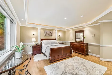 15430 SE 67th Place Bellevue WA 98006