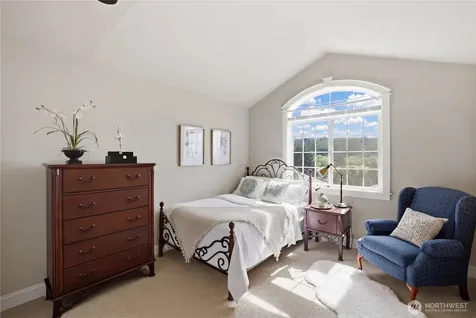 15430 SE 67th Place Bellevue WA 98006