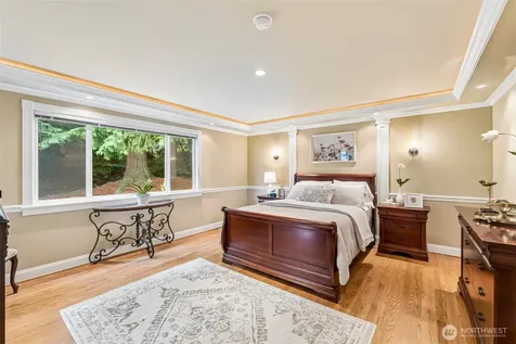 15430 SE 67th Place Bellevue WA 98006