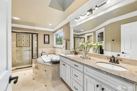 15430 SE 67th Place Bellevue WA 98006