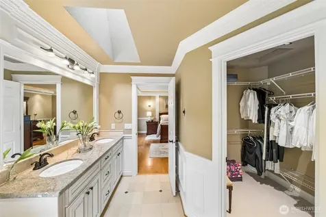 15430 SE 67th Place Bellevue WA 98006