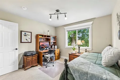 15430 SE 67th Place Bellevue WA 98006