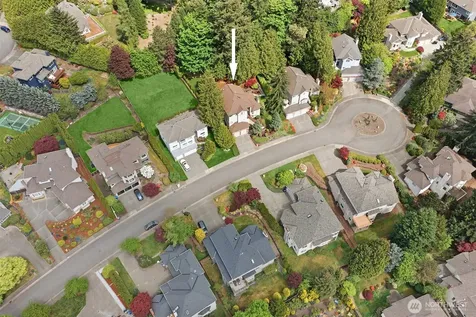 15430 SE 67th Place Bellevue WA 98006