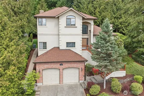15430 SE 67th Place Bellevue WA 98006