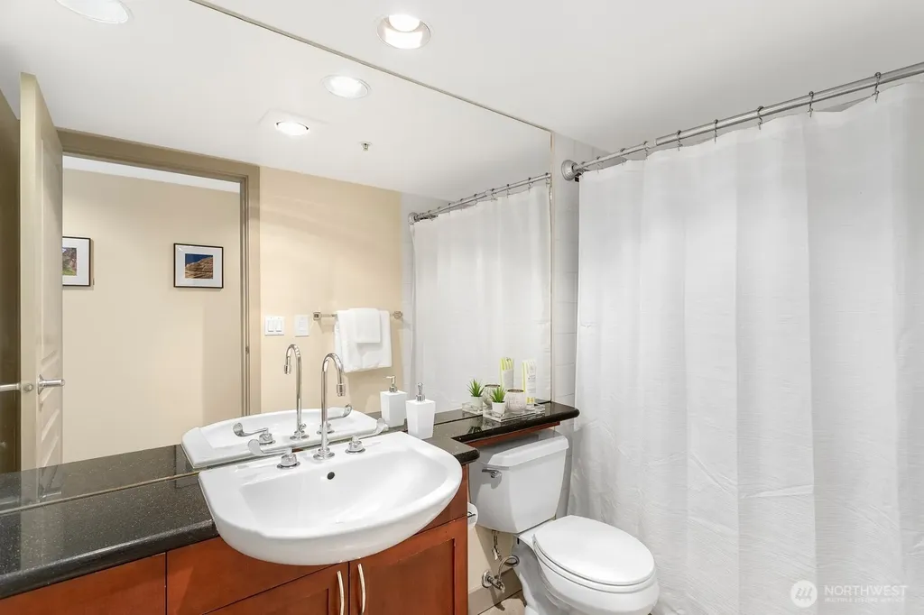2929 1st Avenue Seattle WA 98121
