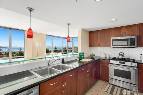 2929 1st Avenue Seattle WA 98121