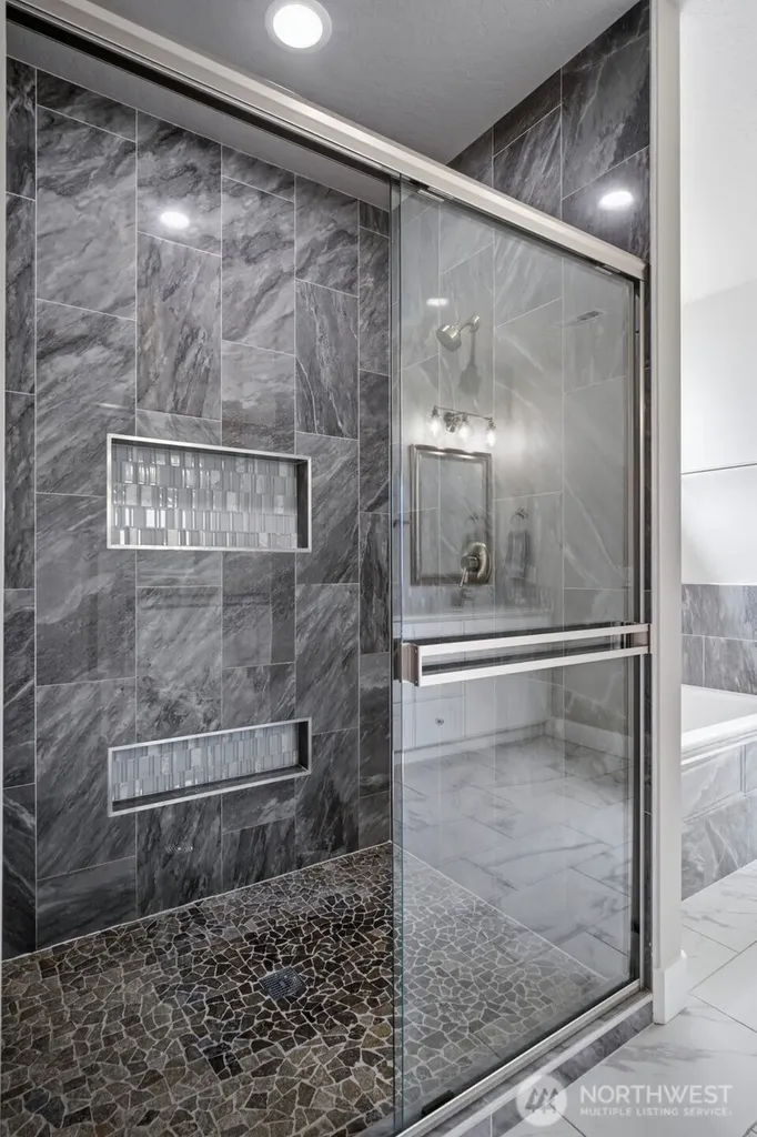 1075 Klamath Court Richland WA 99352