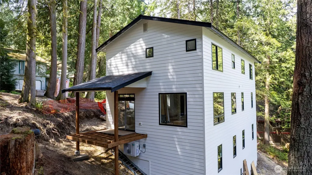 7 Maple Court Bellingham WA 98229