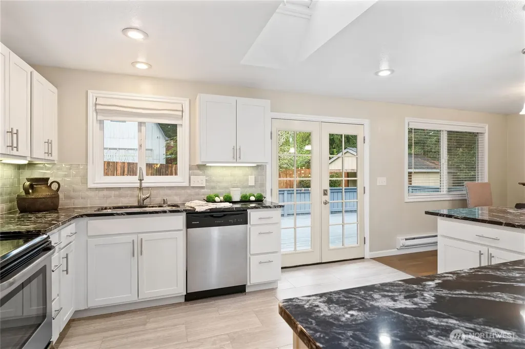408 119th Avenue E Edgewood WA 98372