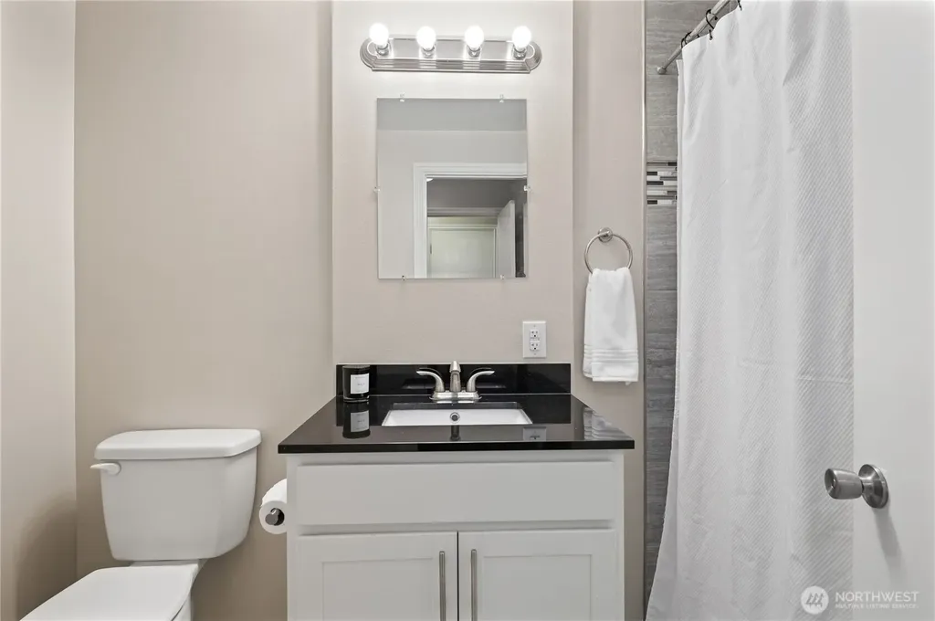 408 119th Avenue E Edgewood WA 98372