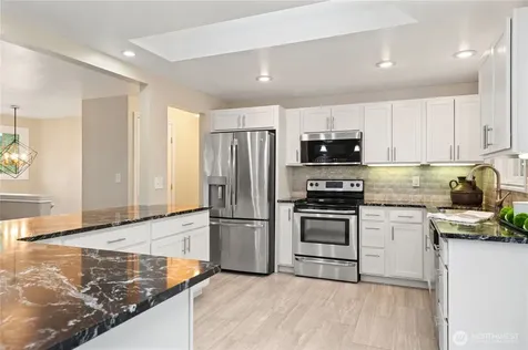 408 119th Avenue E Edgewood WA 98372