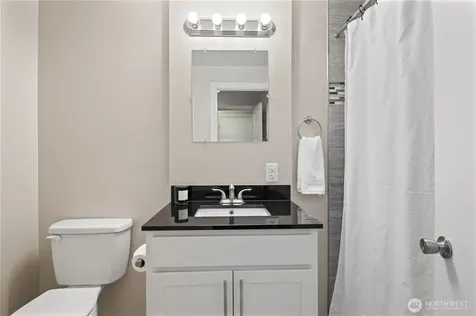 408 119th Avenue E Edgewood WA 98372
