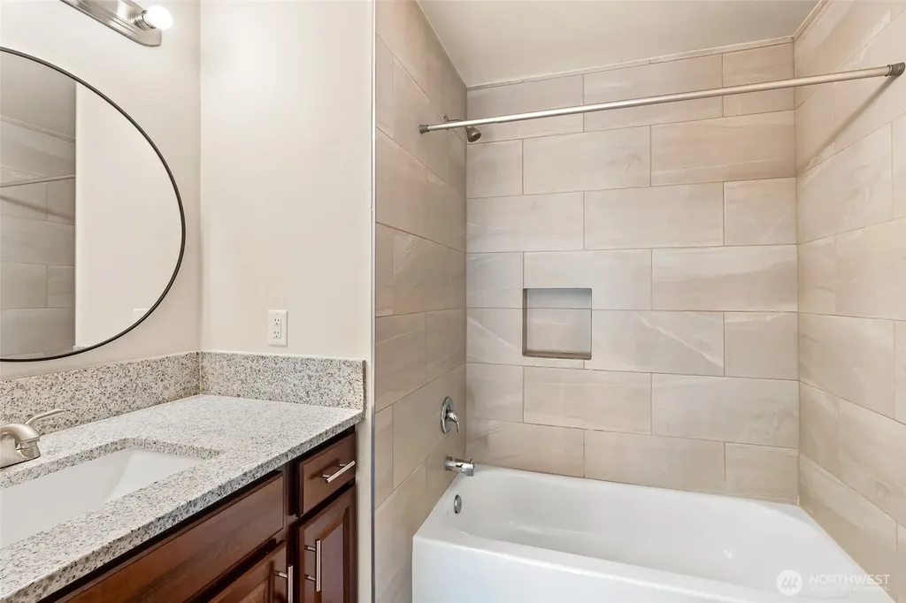 1917 Landon Avenue Union Gap WA 98903