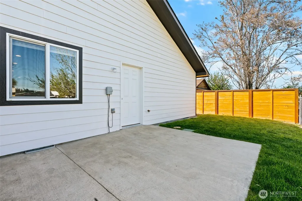 1917 Landon Avenue Union Gap WA 98903