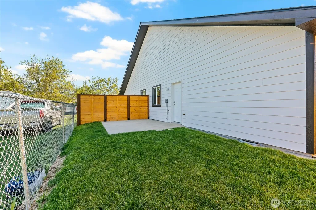 1917 Landon Avenue Union Gap WA 98903