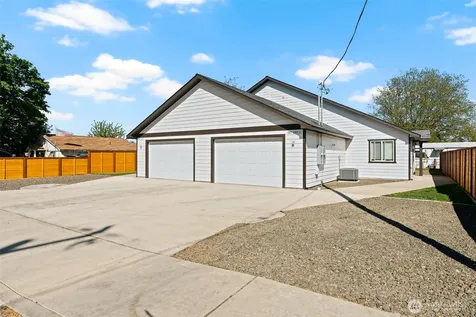 1917 Landon Avenue Union Gap WA 98903