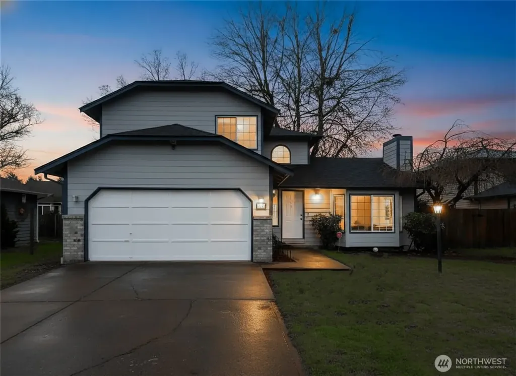 309 White River Drive Pacific WA 98047