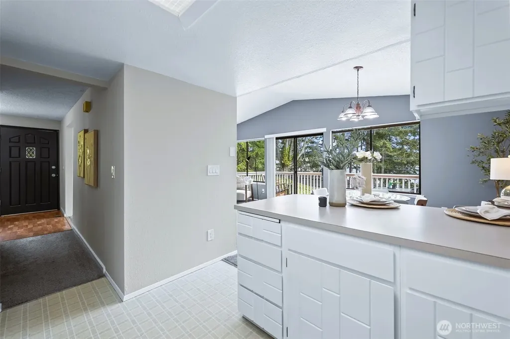 296 North Shore Boulevard Fox Island WA 98333