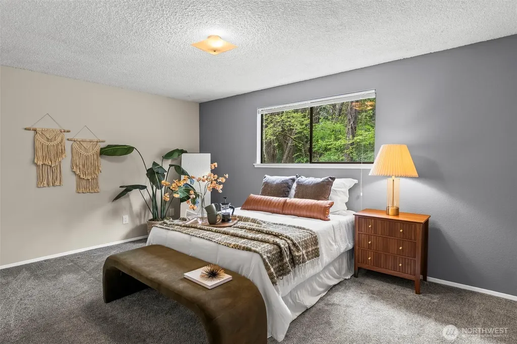 296 North Shore Boulevard Fox Island WA 98333