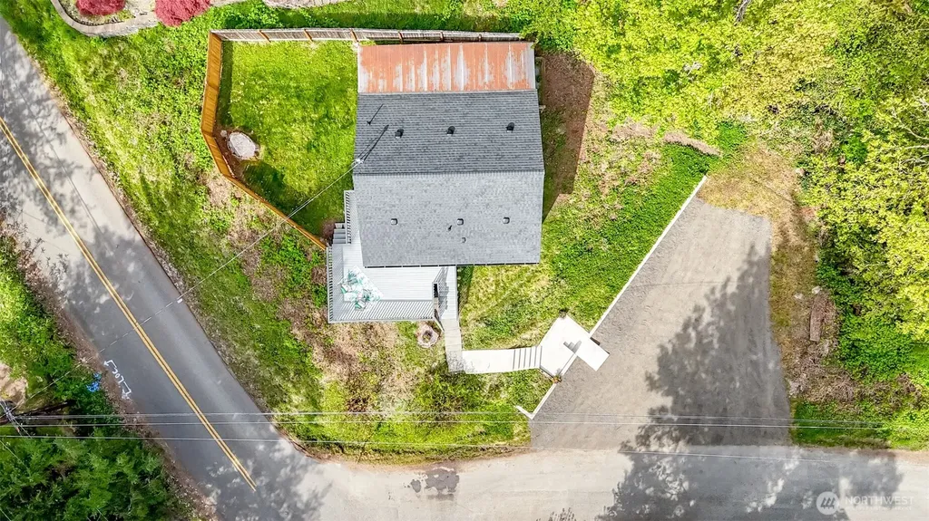 1408 Price Road Bremerton WA 98312