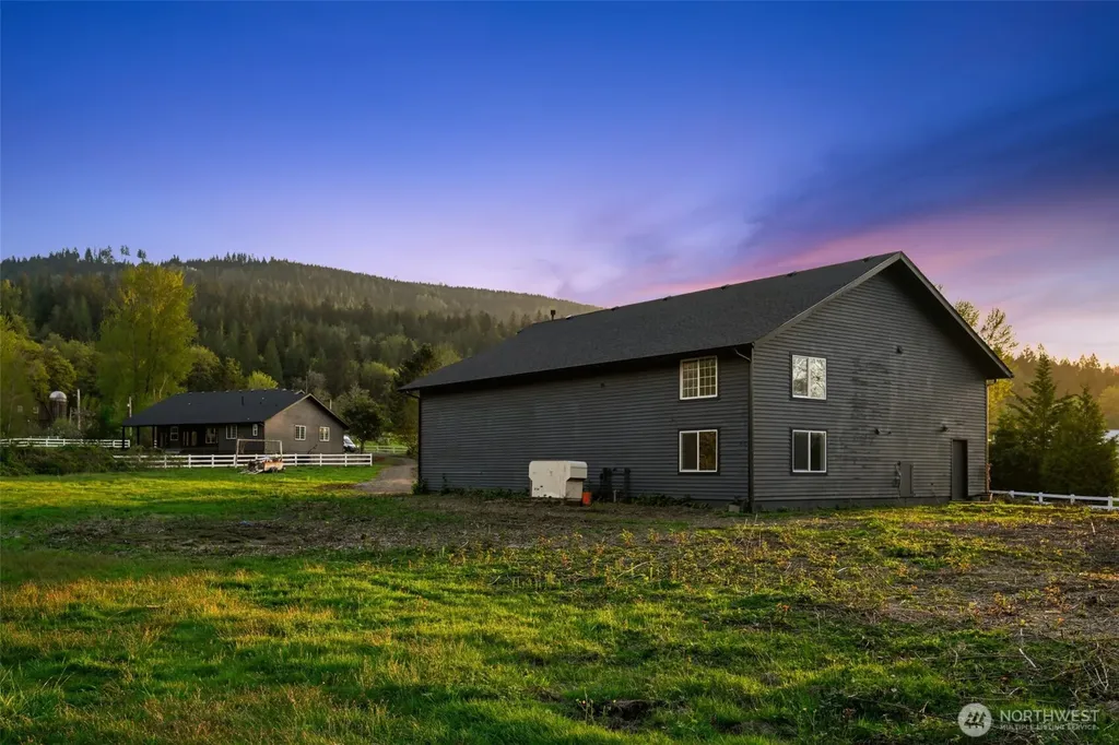 31728 SE Issaquah Fall City Road Fall City WA 98024