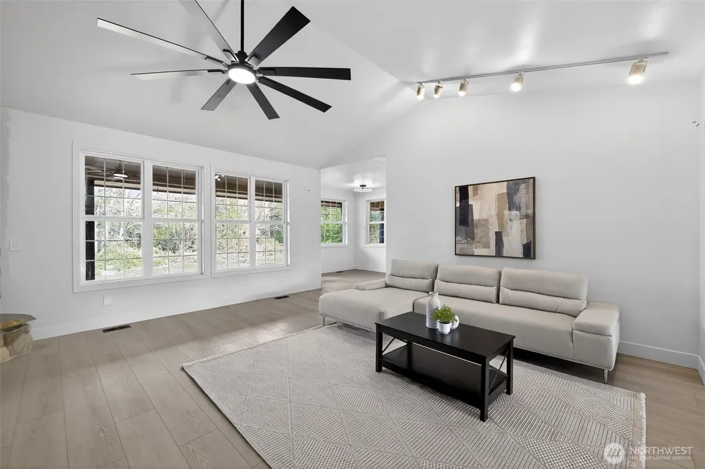 31728 SE Issaquah Fall City Road Fall City WA 98024