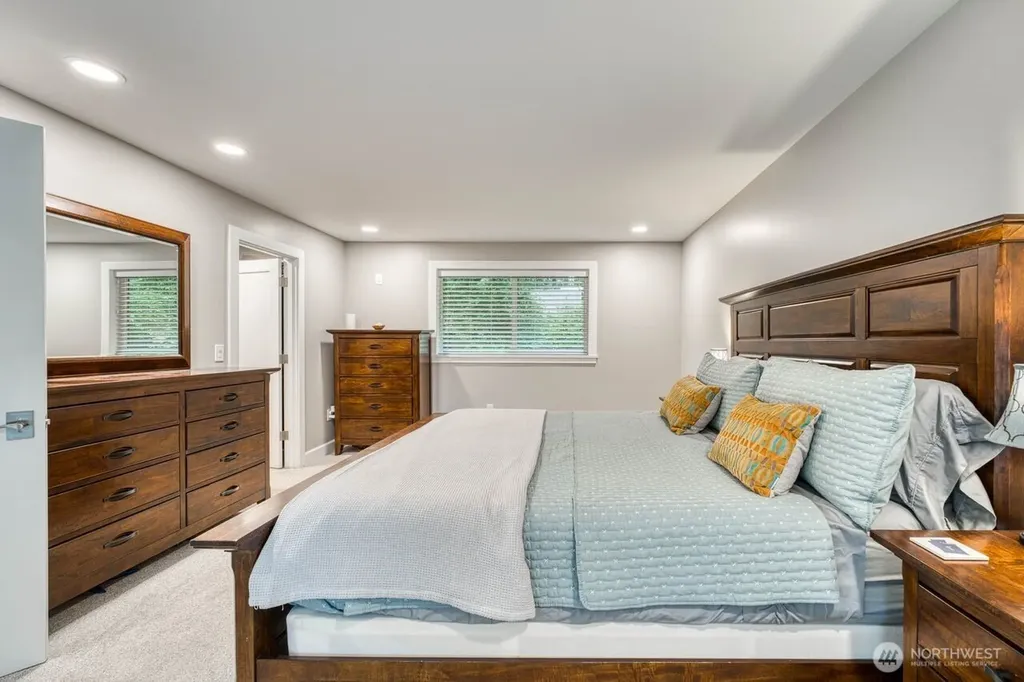10612 34th Street Ct NW Gig Harbor WA 98335