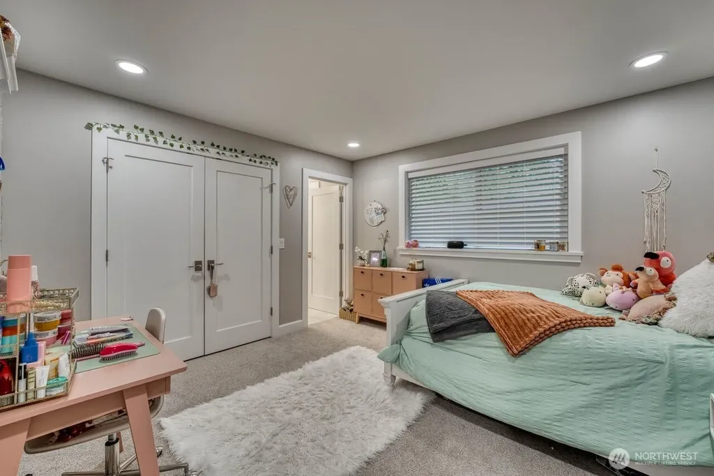 10612 34th Street Ct NW Gig Harbor WA 98335