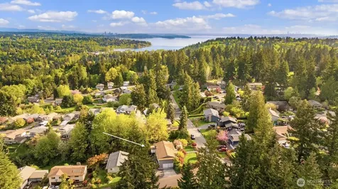 13720 94th Avenue NE Kirkland WA 98034