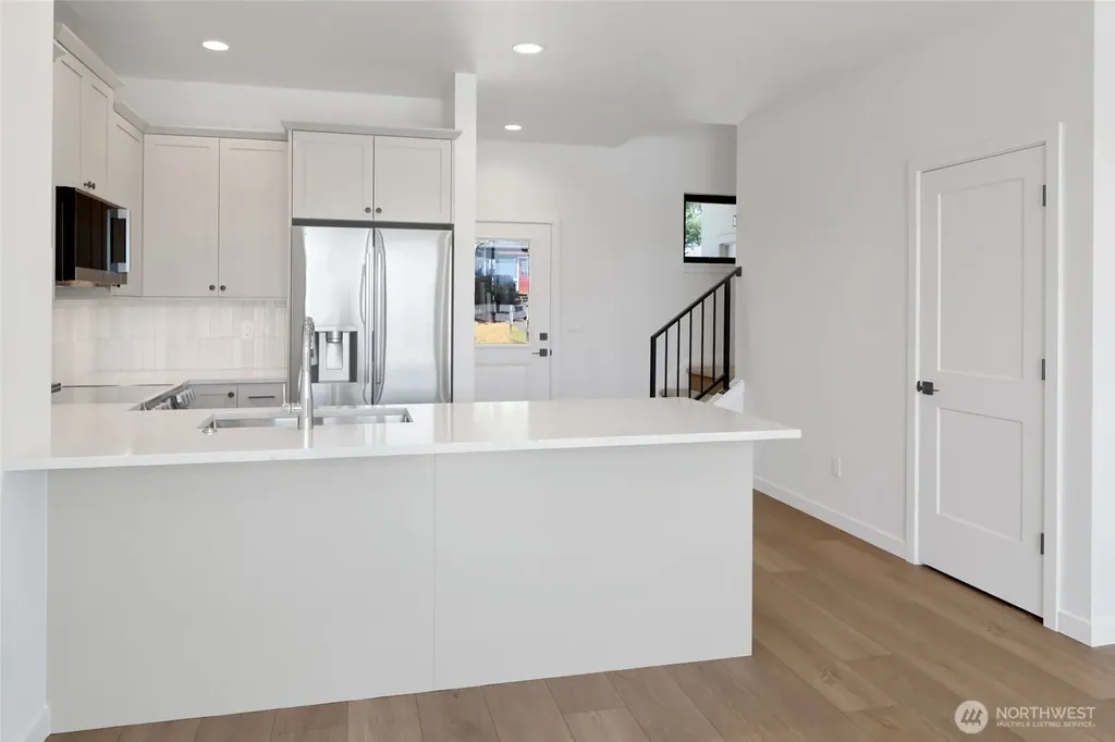 105 S 8th Street Lynden WA 98264