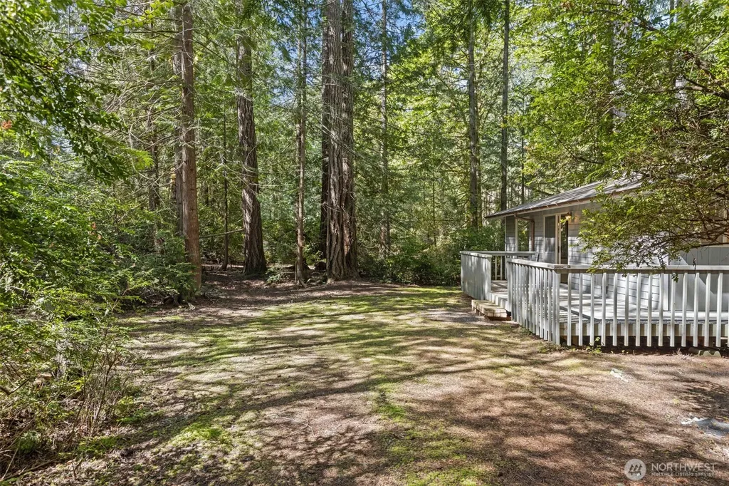 625 E Pointes Drive W Shelton WA 98584