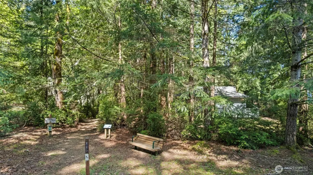 625 E Pointes Drive W Shelton WA 98584