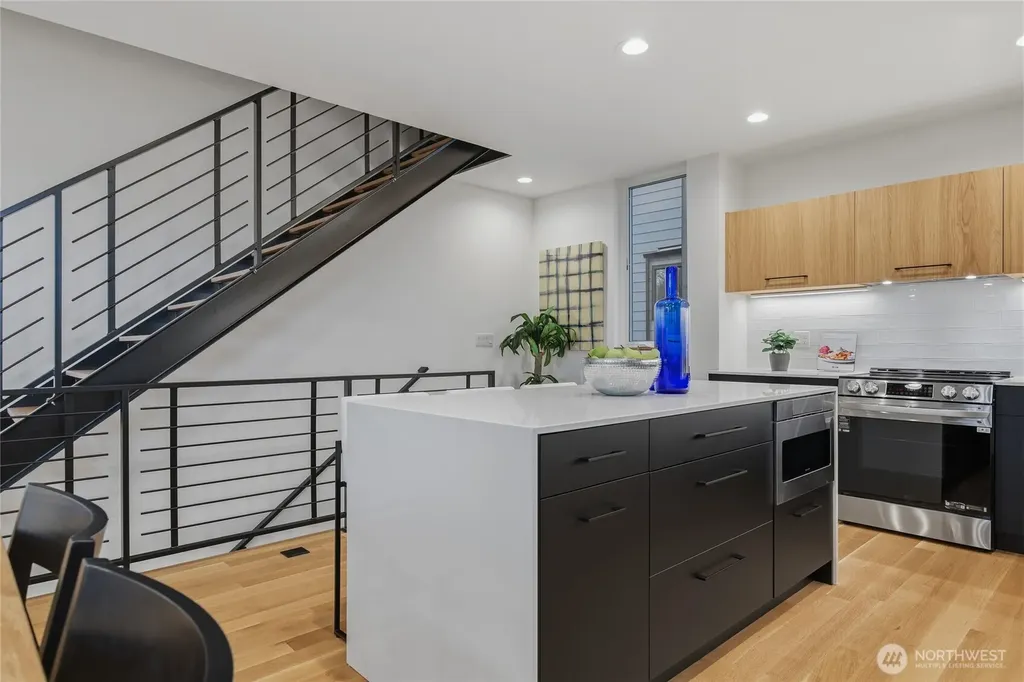 3648 Greenwood Avenue N Seattle WA 98103