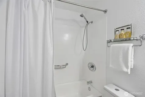 6745 18th Avenue SW Seattle WA 98106