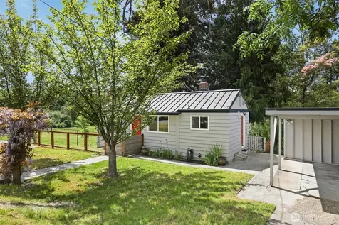 6745 18th Avenue SW Seattle WA 98106