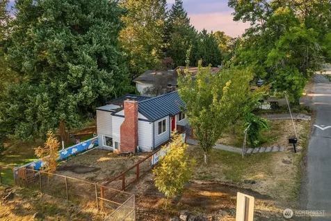 6745 18th Avenue SW Seattle WA 98106
