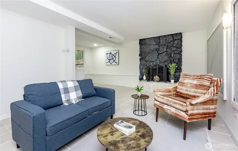 9439 11th Avenue SW Seattle WA 98106