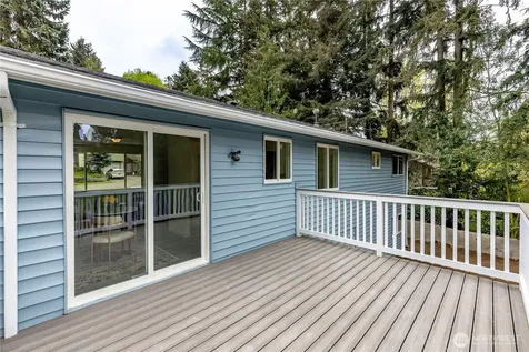 9439 11th Avenue SW Seattle WA 98106