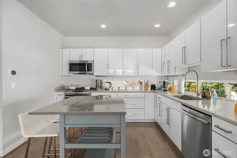 6103 14th Avenue NW Seattle WA 98107