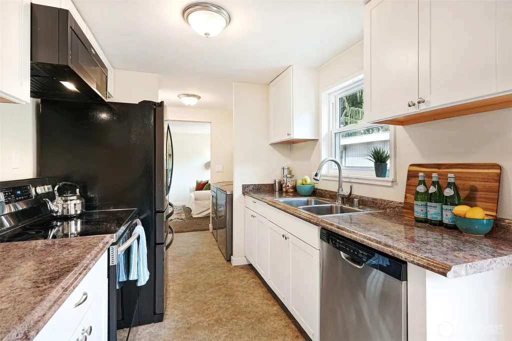 8005 220th Street SW Edmonds WA 98026