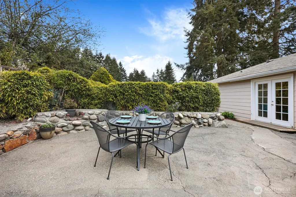 8005 220th Street SW Edmonds WA 98026