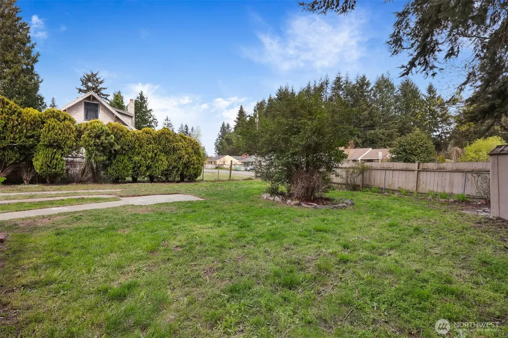 8005 220th Street SW Edmonds WA 98026