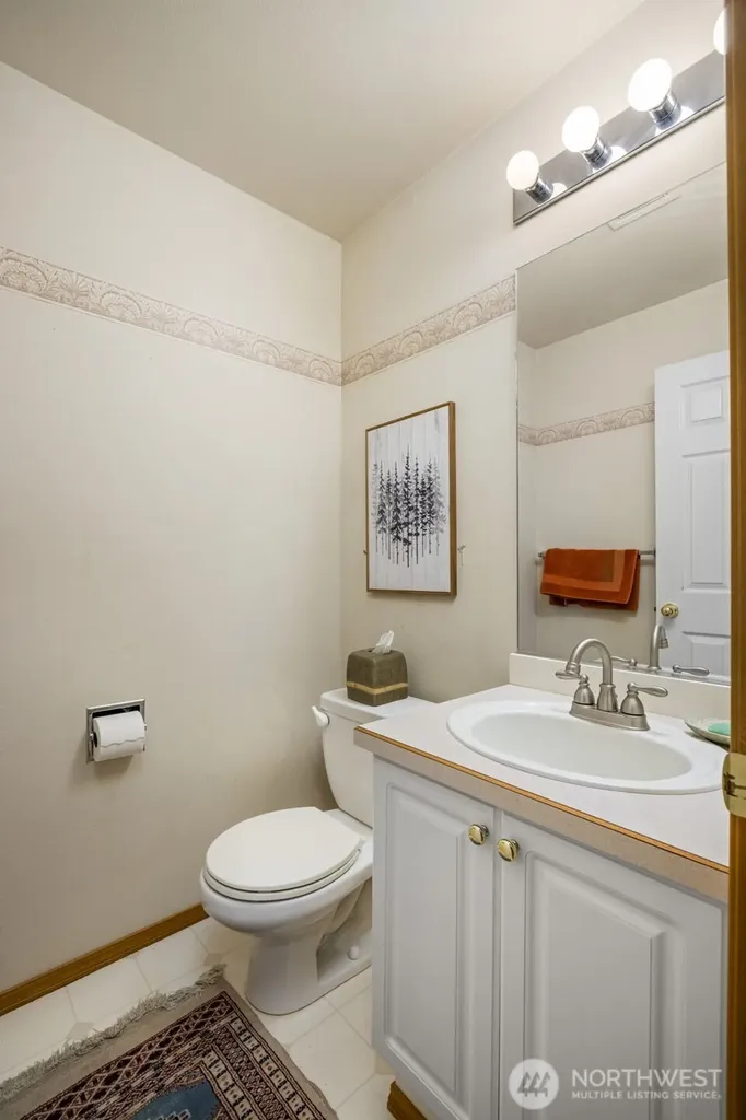 1143 Windy Beach Lane Silverdale WA 98383