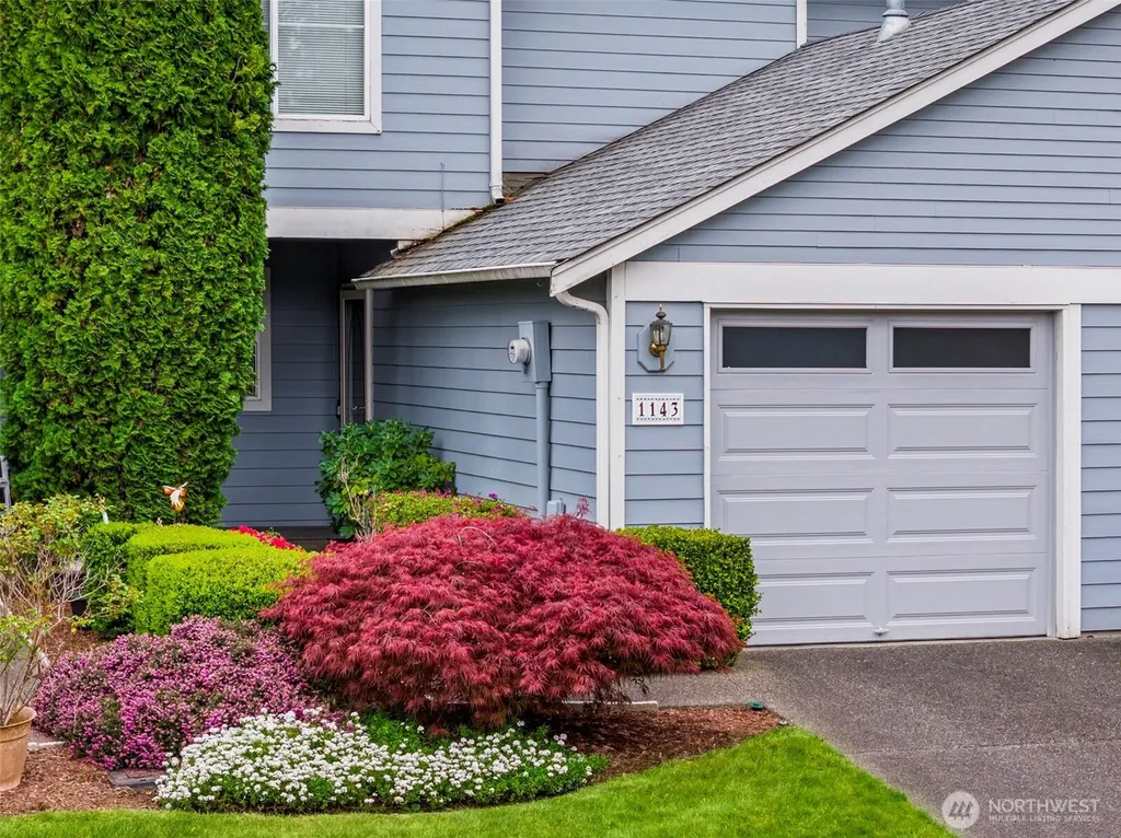 1143 Windy Beach Lane Silverdale WA 98383