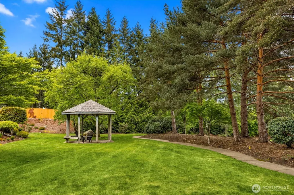 1143 Windy Beach Lane Silverdale WA 98383
