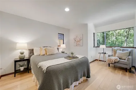 15124 130th Avenue NE Woodinville WA 98072