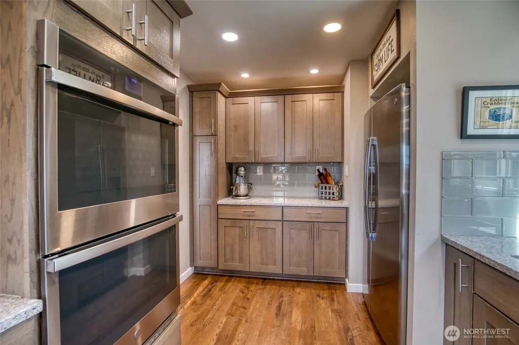 91 Hogan Road Hoquiam WA 98550